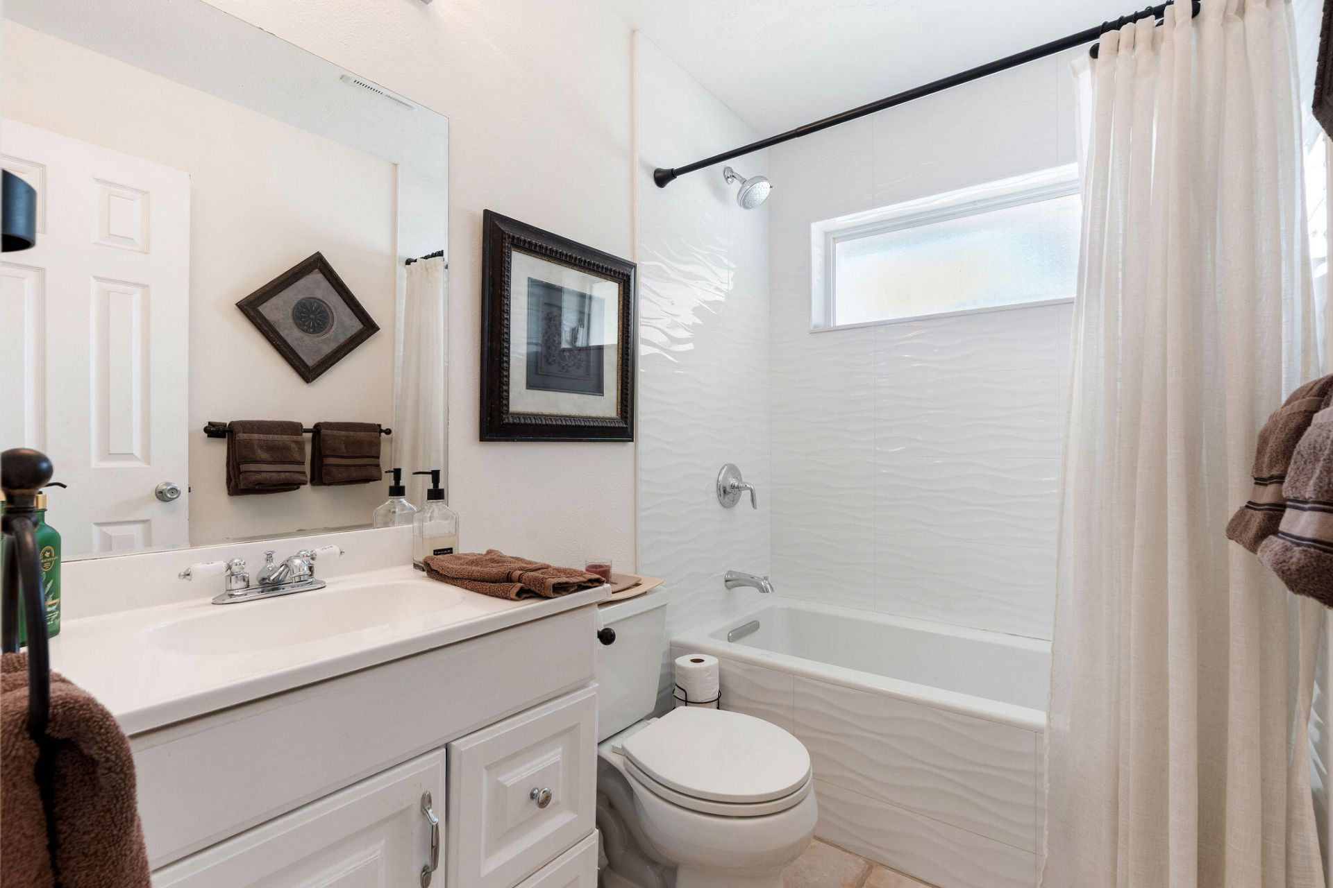 4010 W Sailboat Drive, Cooper City, FL 33026 Photo