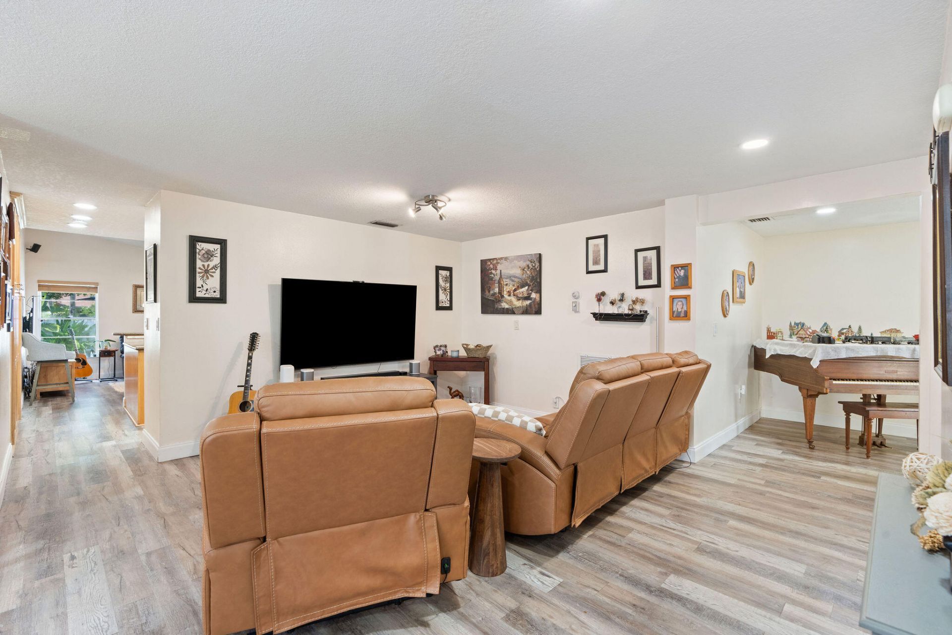 4010 W Sailboat Drive, Cooper City, FL 33026 Photo
