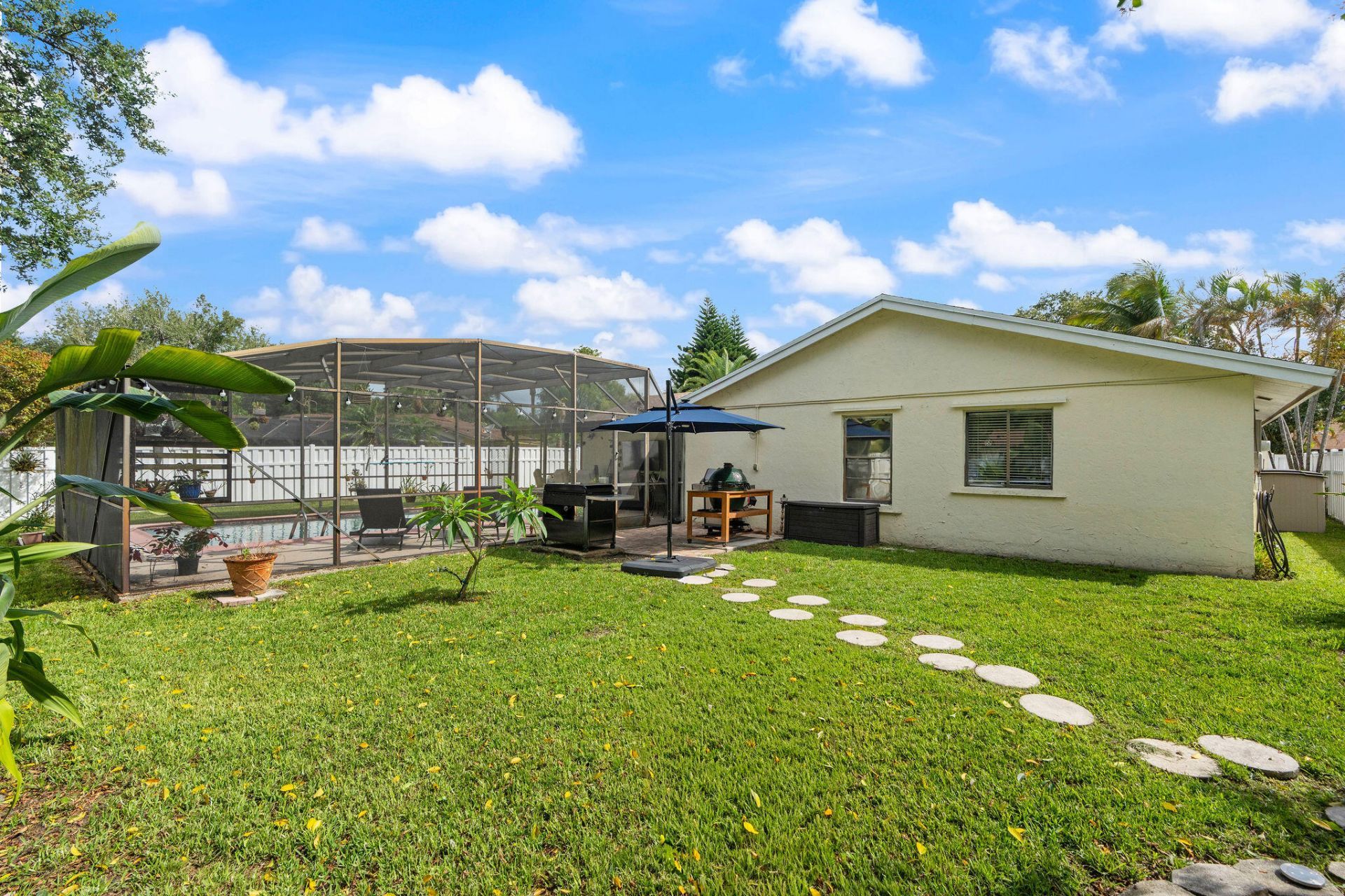 4010 W Sailboat Drive, Cooper City, FL 33026 Photo