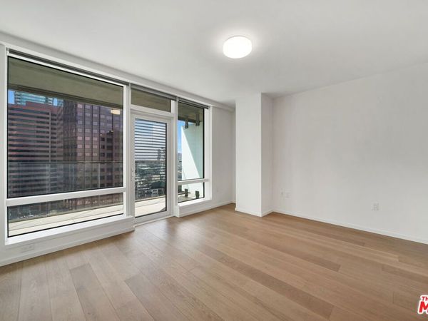 877 Francisco Street, Unit 623, Los Angeles, CA 90017