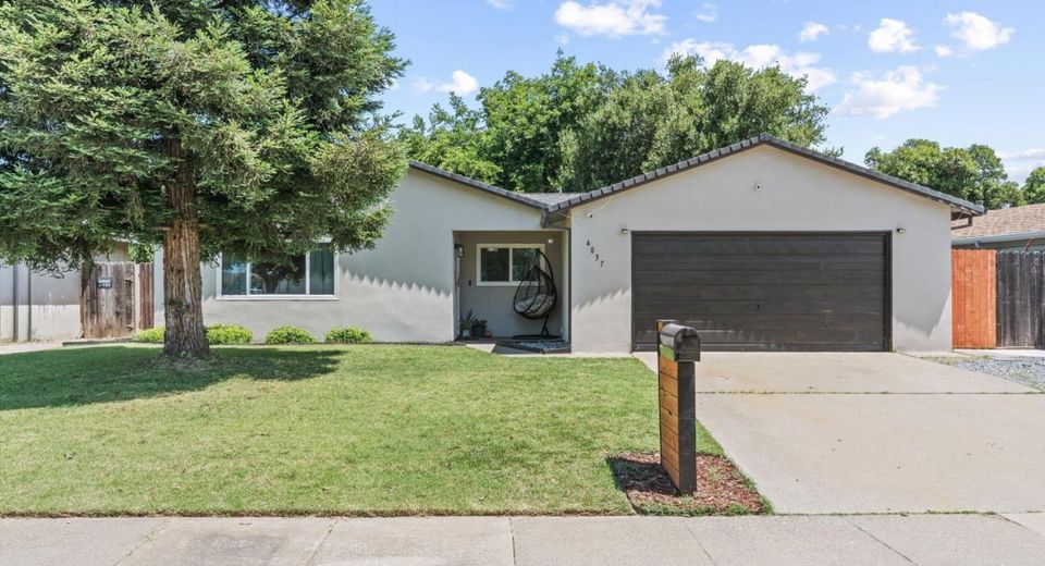 4037 Heather Hill Way, North Highlands, CA 95660 Photo