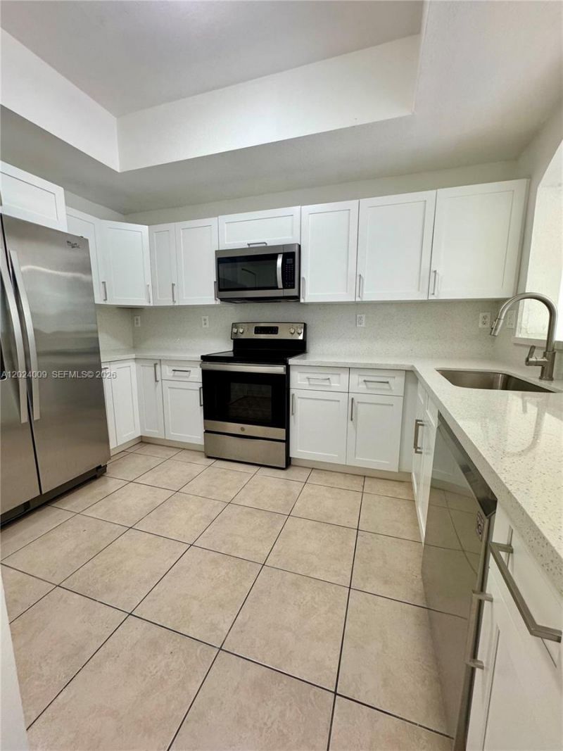 8936 W Flagler St , Unit 201, Miami, FL 33174 Photo