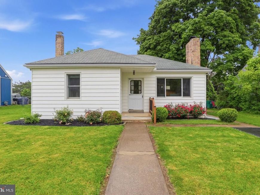5208 Locust Lane, Harrisburg, PA 17109 Main Photo