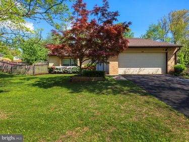 20 RUNNING BROOK LANE , STERLING, VA 20164