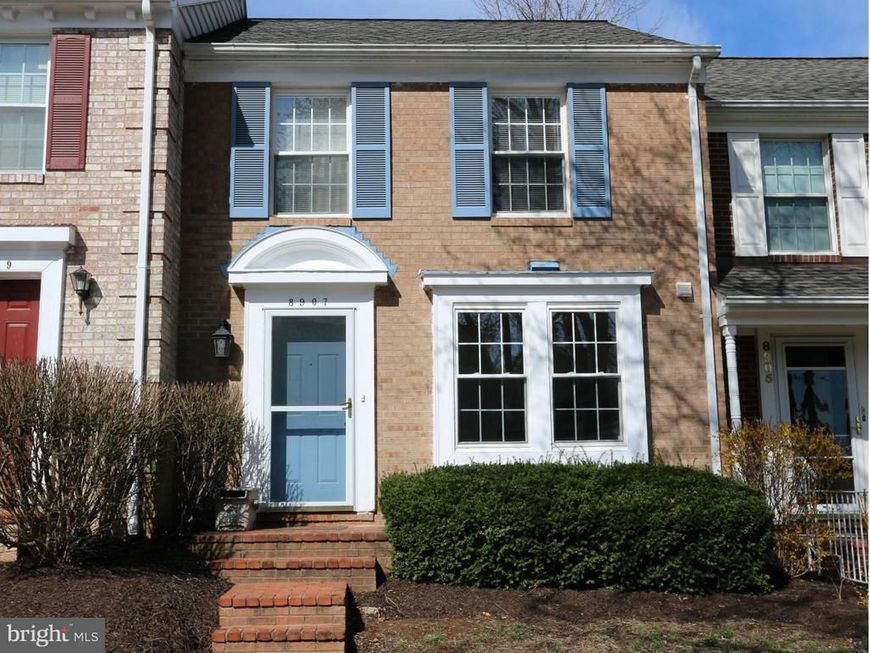 8907 Barrowgate Court, Potomac, MD 20854 Main Photo