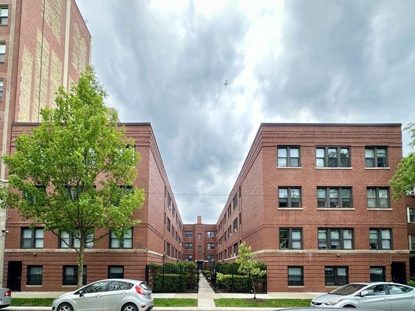 5740 N Winthrop Avenue , Unit 309, Chicago, IL 60660