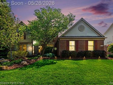 4139 Wincrest Lane, Oakland Twp, MI 48306