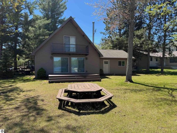 2076 Lake James Drive, Prudenville, MI 48651