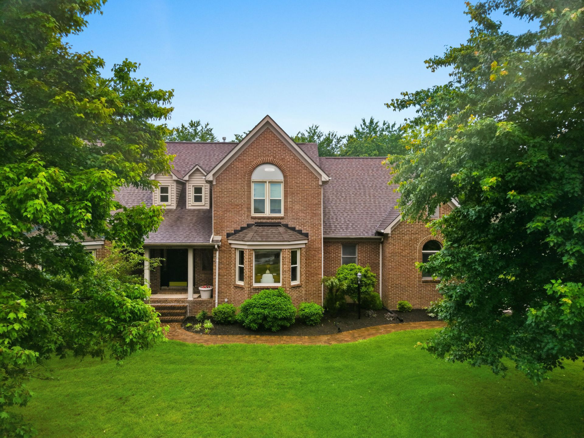 150 Club Lane, Versailles, KY 40383