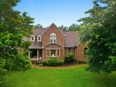 150 Club Lane, Versailles, KY 40383