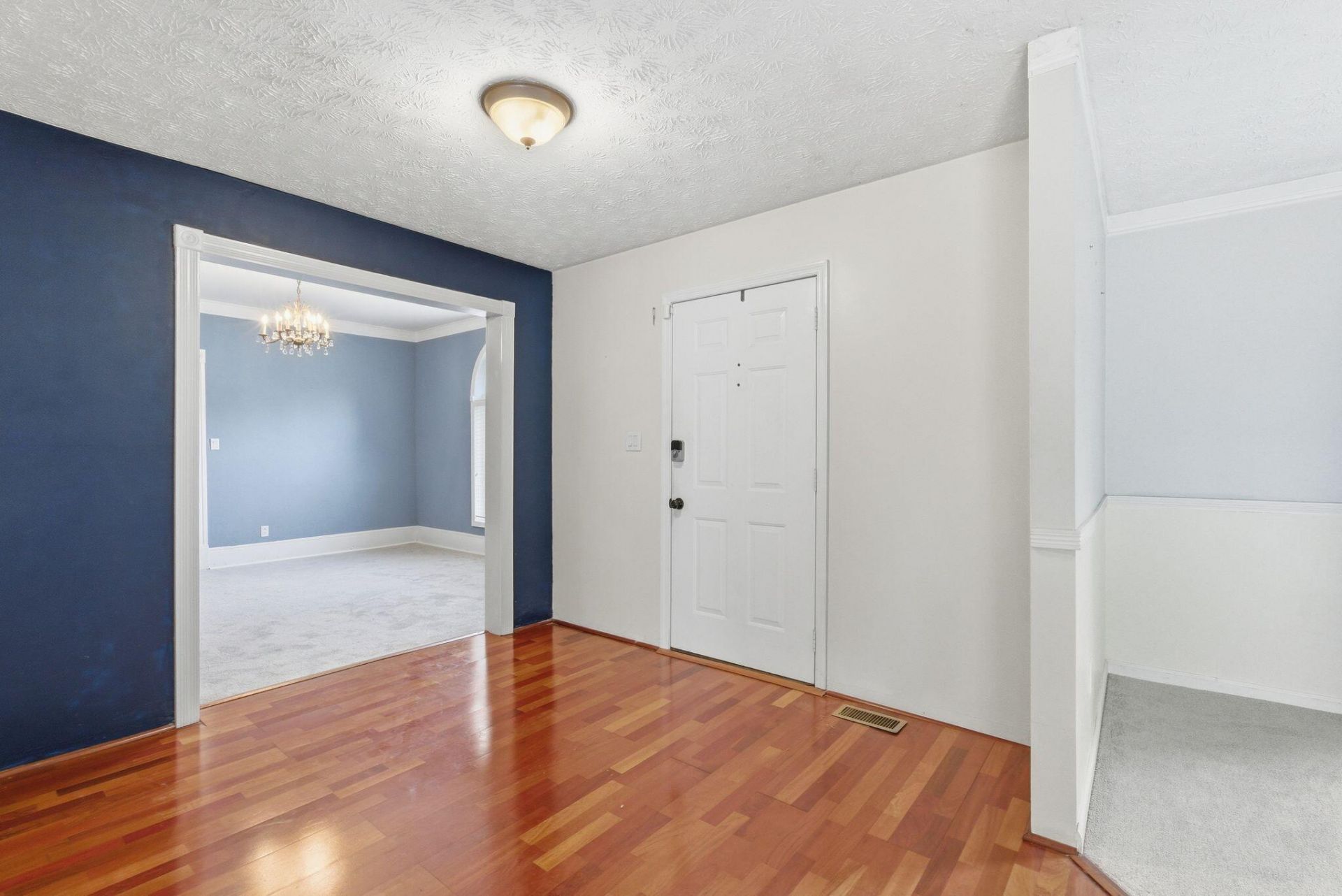 208 W Brown Street, Nicholasville, KY 40356