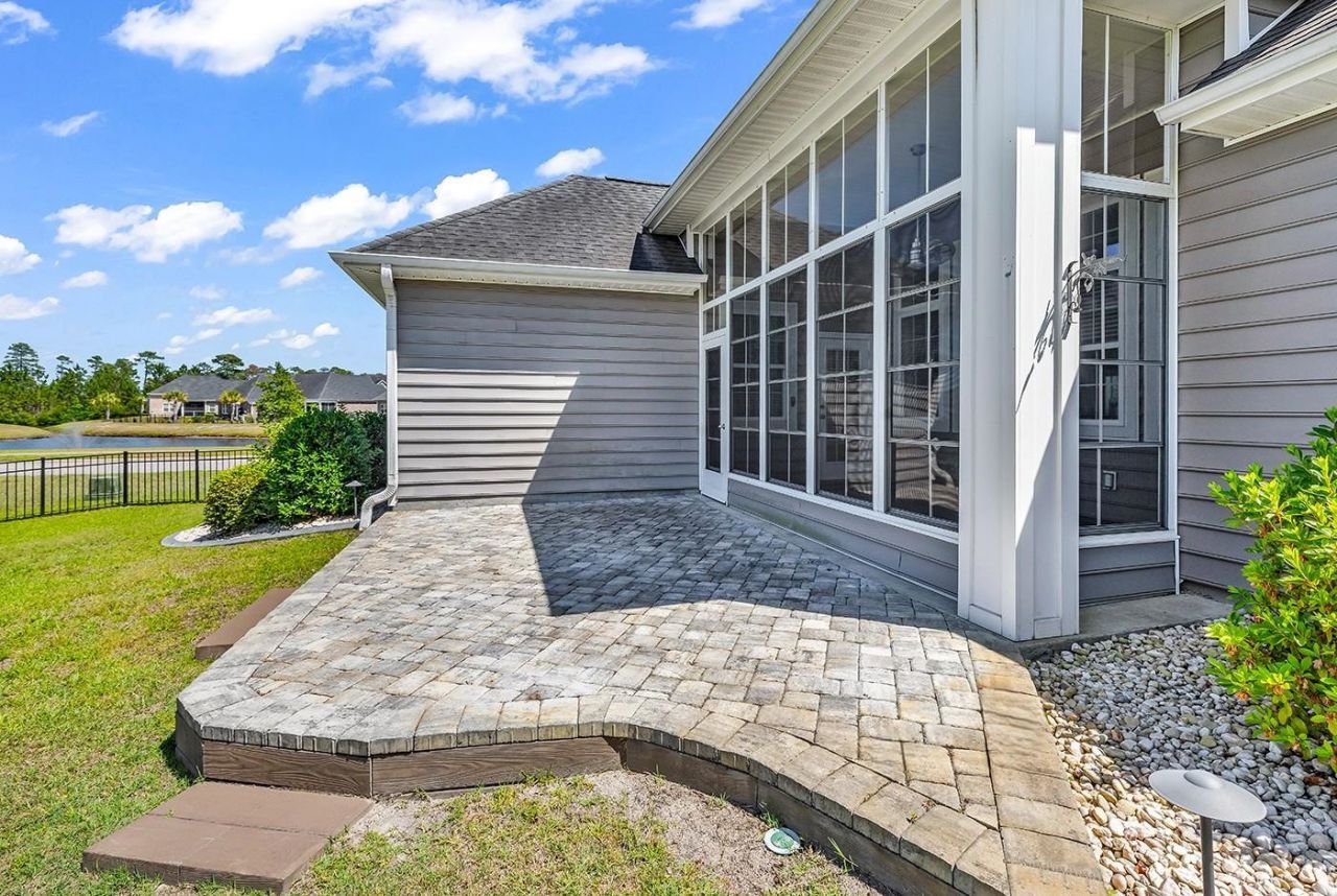 9300 Pond Cypress Ln. Photo 11