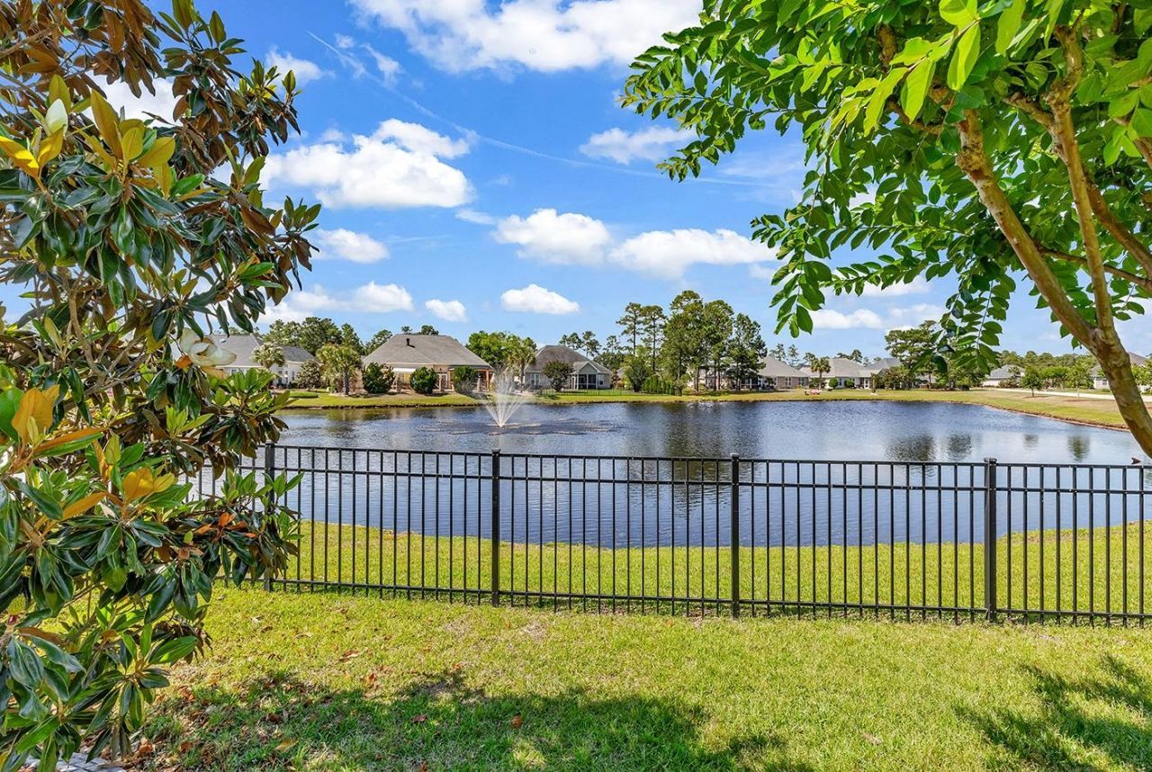 9300 Pond Cypress Ln. Photo 8