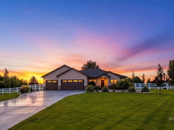 19651 Sandy Beach Ct, Wilder, ID 83676