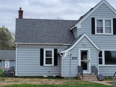 215 6th Street SE, Little Falls, MN 56345