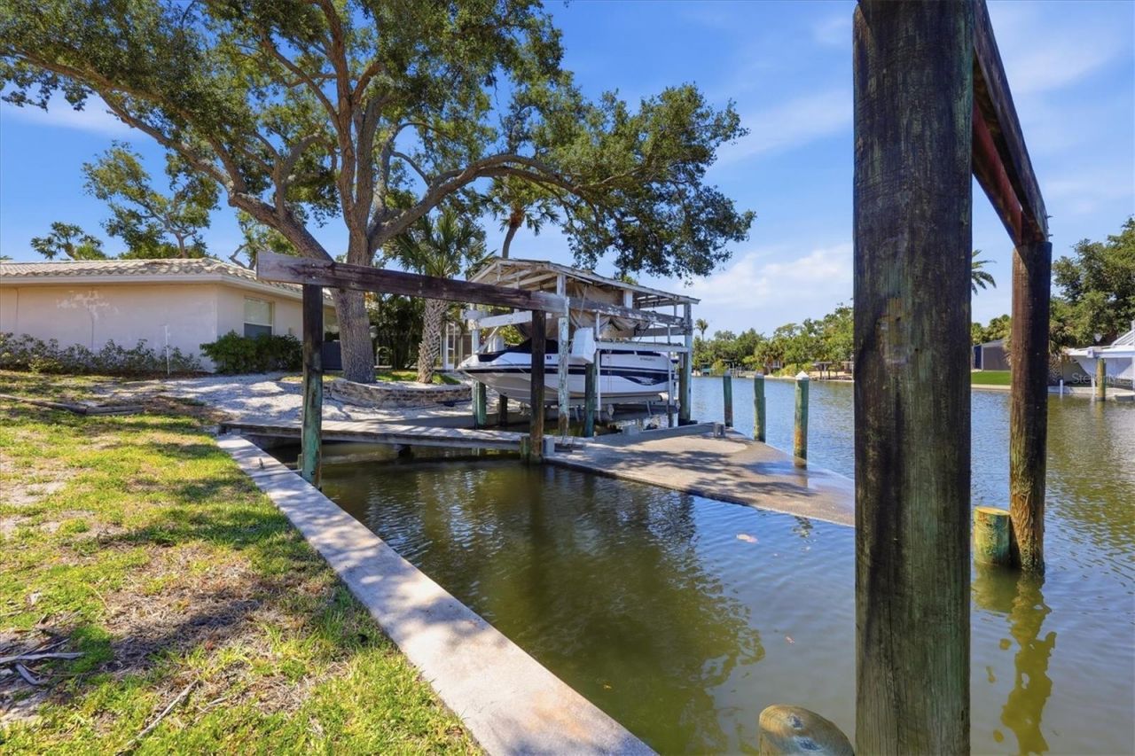 5108 Sandy Shore Avenue, Sarasota, FL 34242 Photo