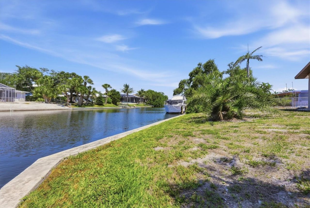 5108 Sandy Shore Avenue, Sarasota, FL 34242 Photo