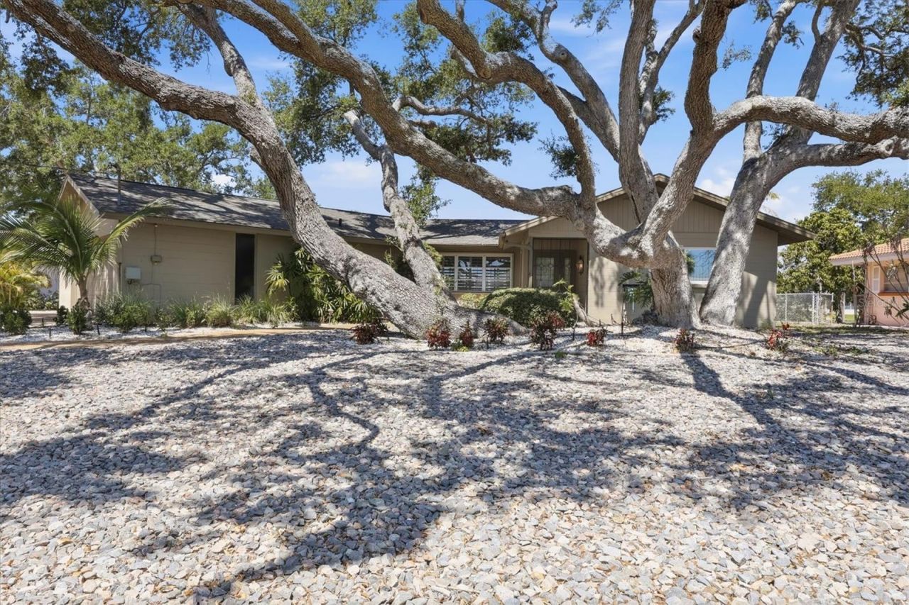 5108 Sandy Shore Avenue, Sarasota, FL 34242 Photo