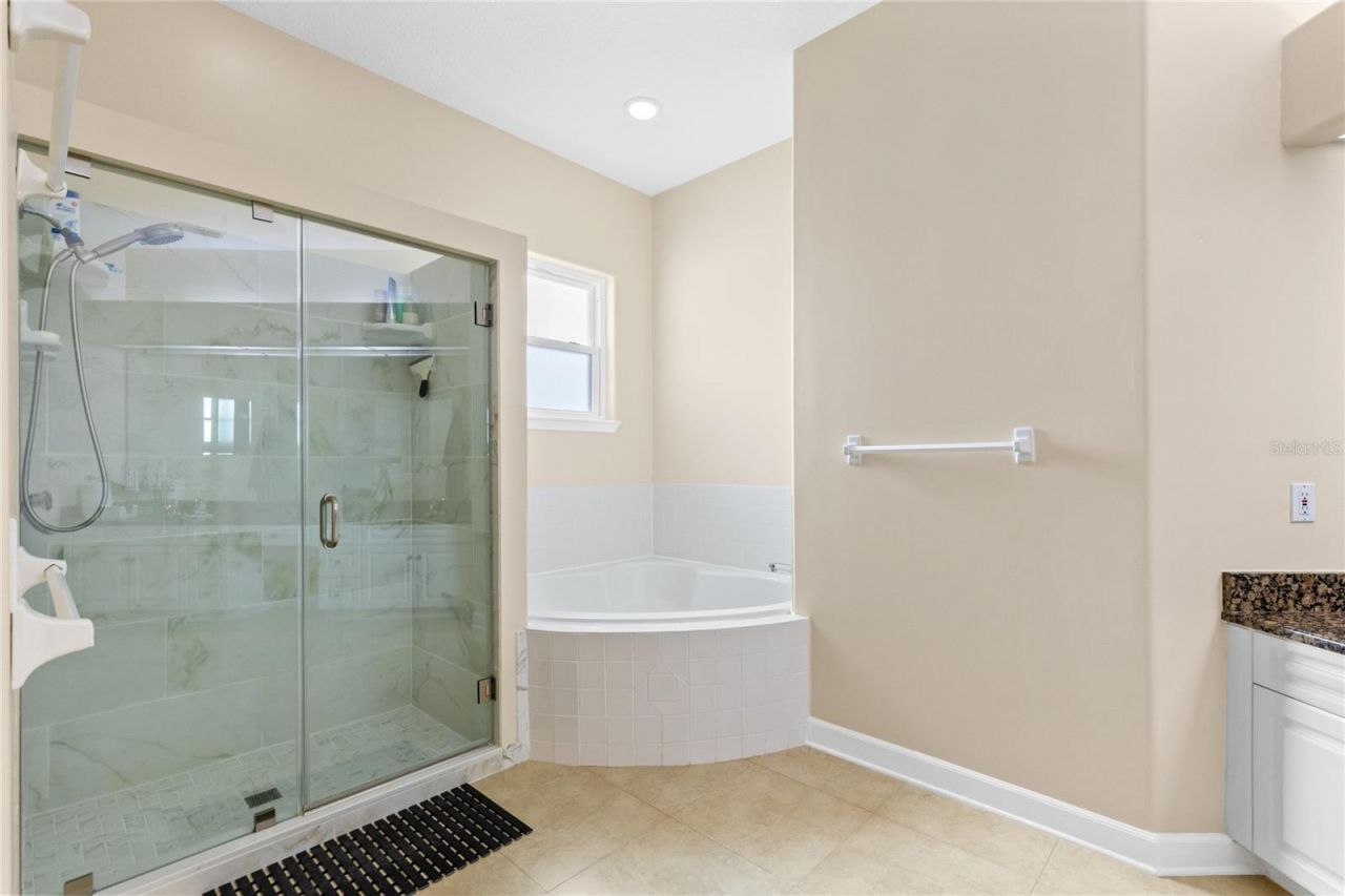 683 Oak Hollow Way, Altamonte Springs, FL 32714 Photo
