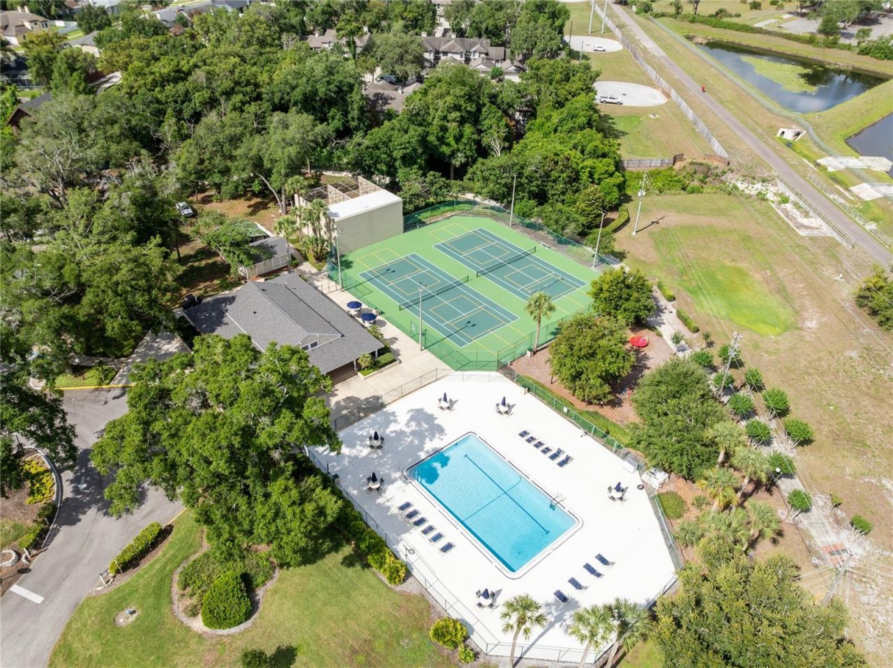 683 Oak Hollow Way, Altamonte Springs, FL 32714 Photo