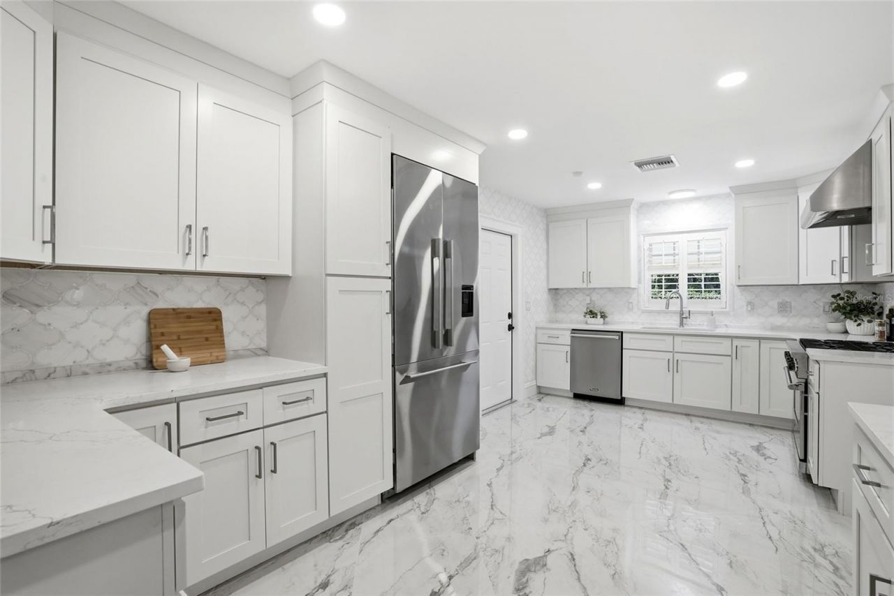 190 Bosphorous Avenue, Tampa, FL 33606 Photo