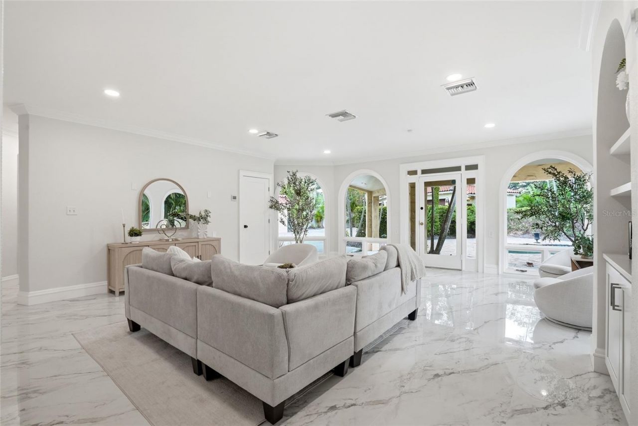 190 Bosphorous Avenue, Tampa, FL 33606 Photo