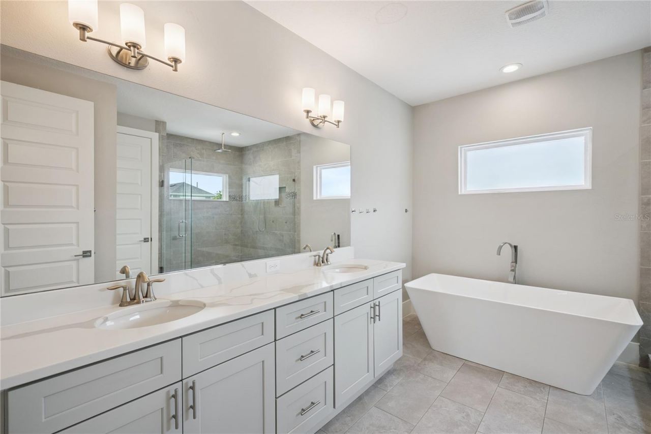 200 E Grant Street, Orlando, FL 32806 Photo
