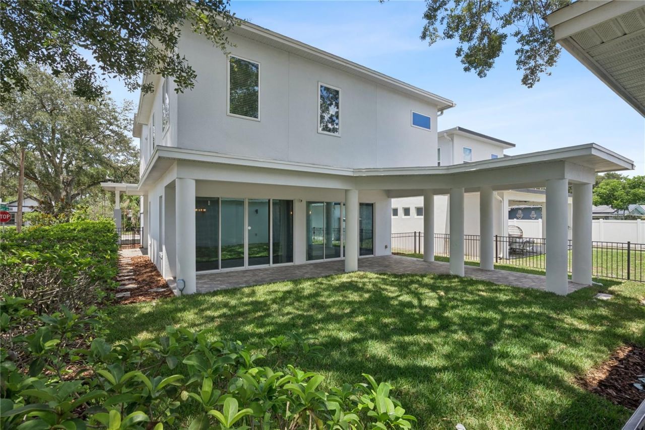 200 E Grant Street, Orlando, FL 32806 Photo