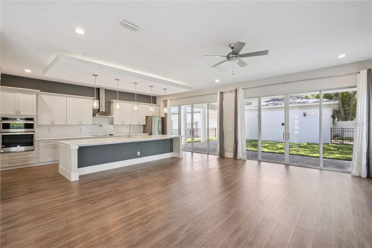 200 E Grant Street, Orlando, FL 32806 Photo
