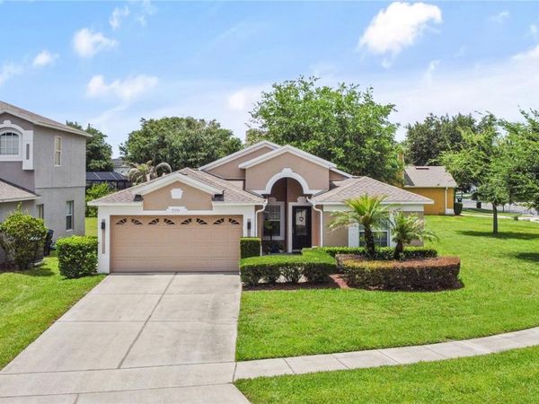 9555 HERON POINTE DRIVE , ORLANDO, FL 32832