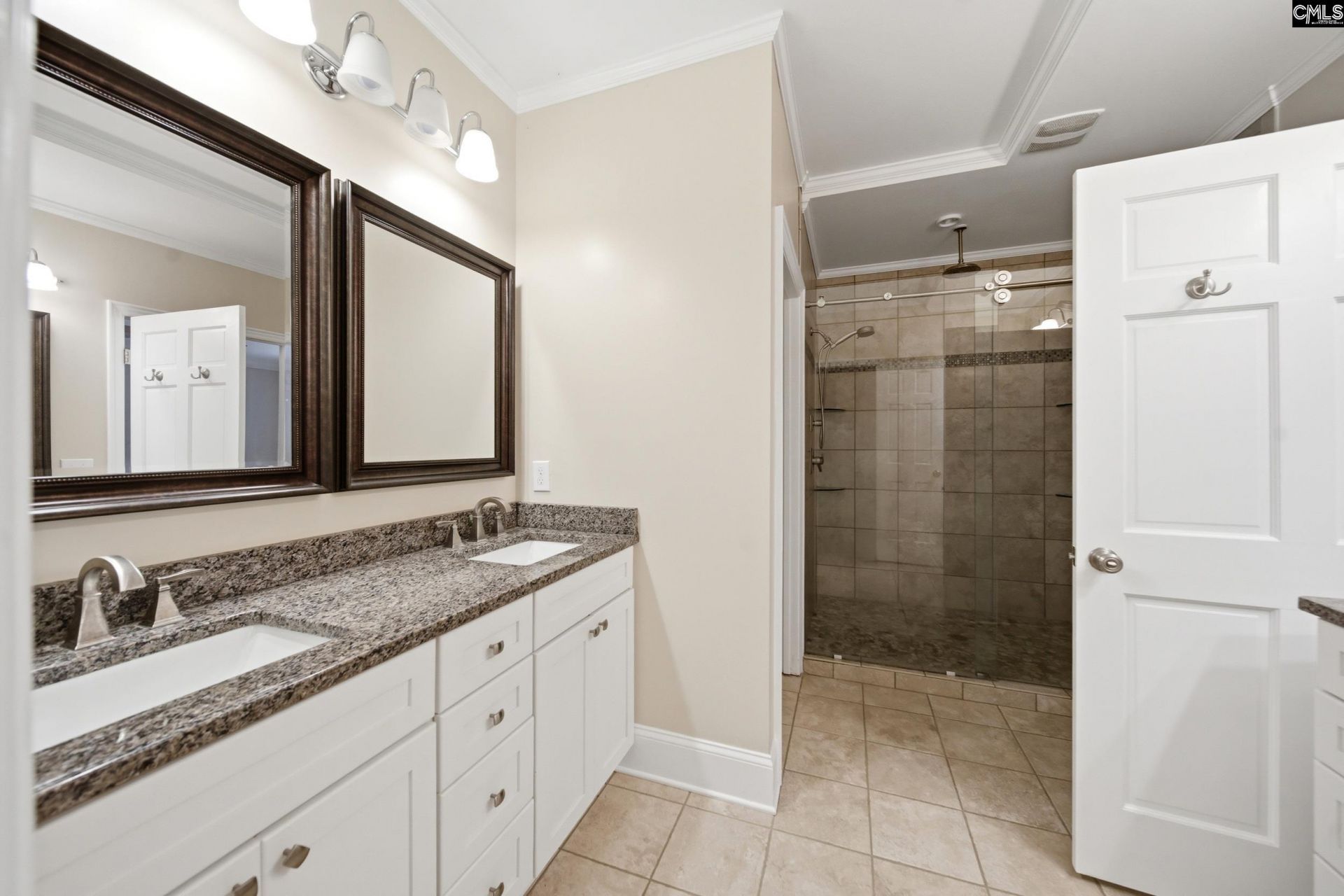 344 Kenwood Drive  Photo 33
