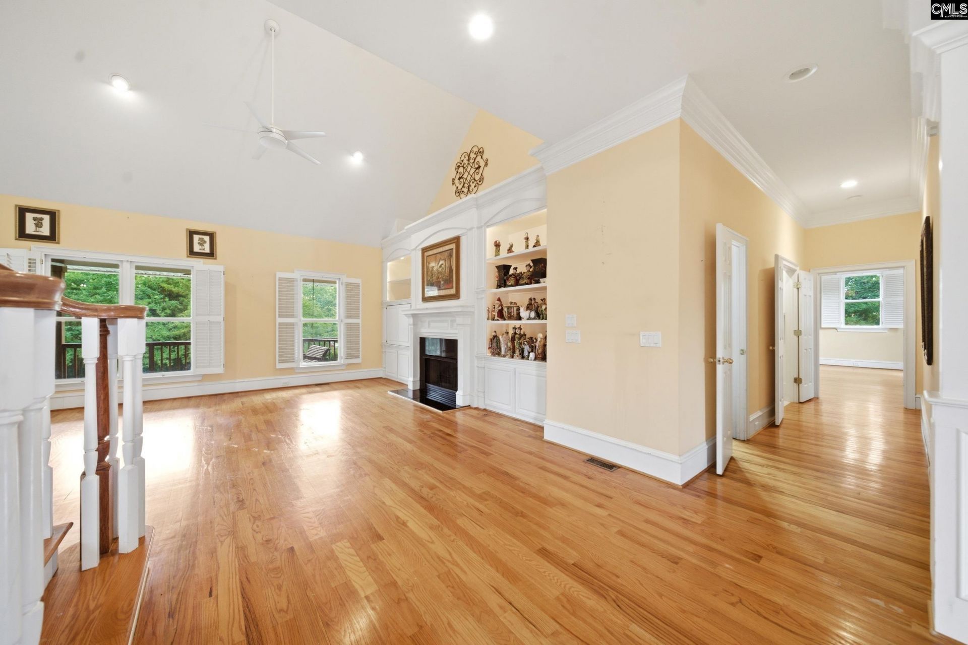344 Kenwood Drive  Photo 8