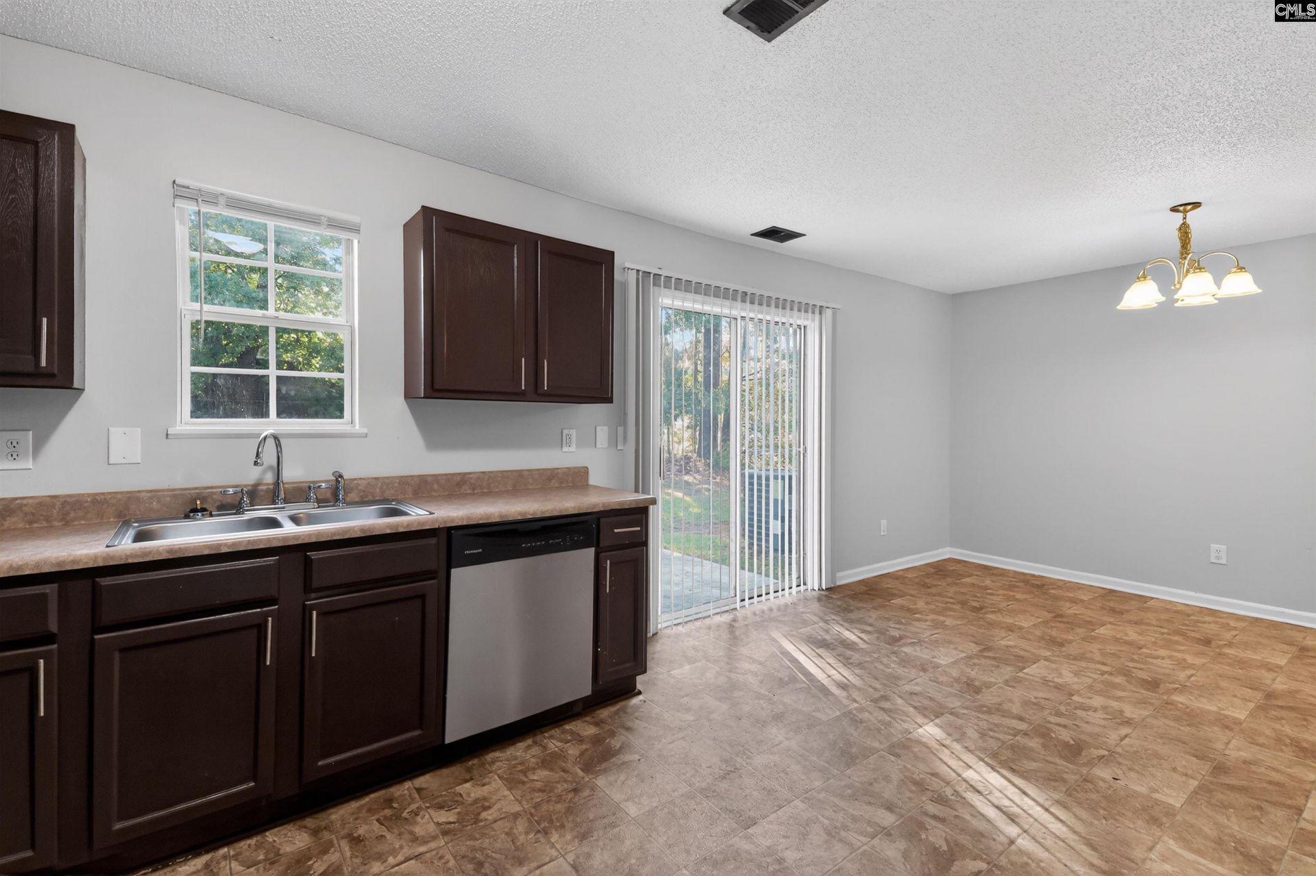 100 Cottage Lake Way  Photo 18