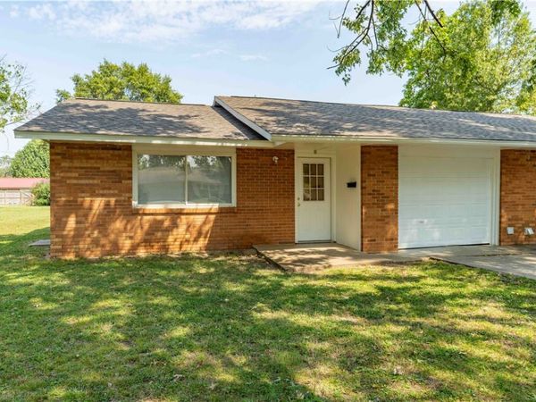 1906 Westwood Avenue , Springdale, AR 72762