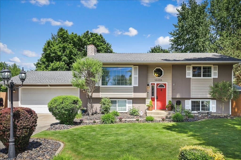 14409 E Sunnyside Dr, Veradale, WA 99037 Main Photo