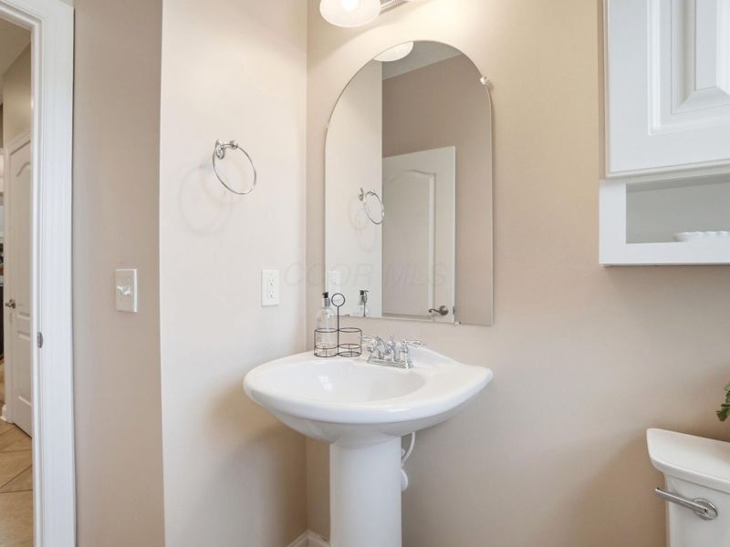 8582 Maple Leaf Court, Powell, OH 43065 Photo 48