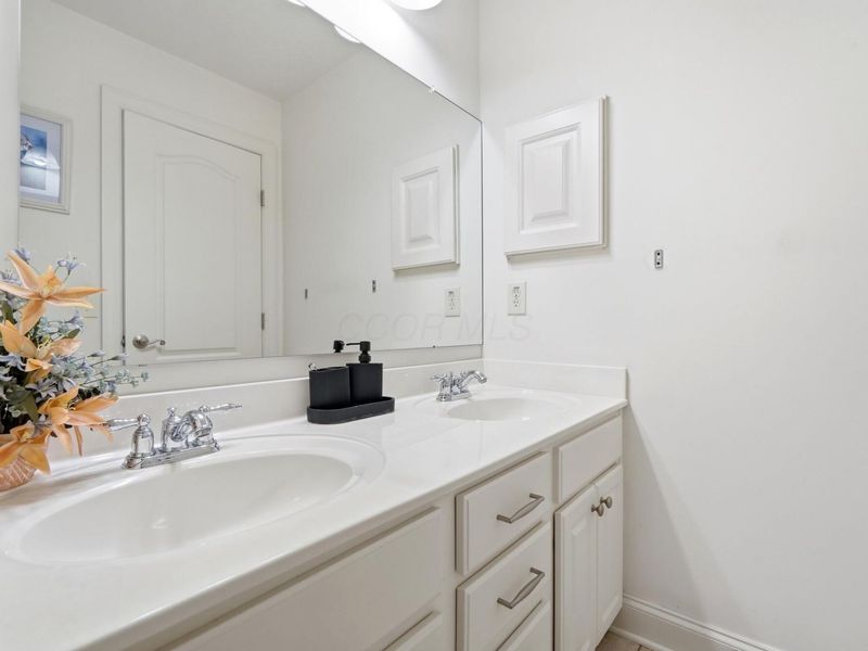 8582 Maple Leaf Court, Powell, OH 43065 Photo 58