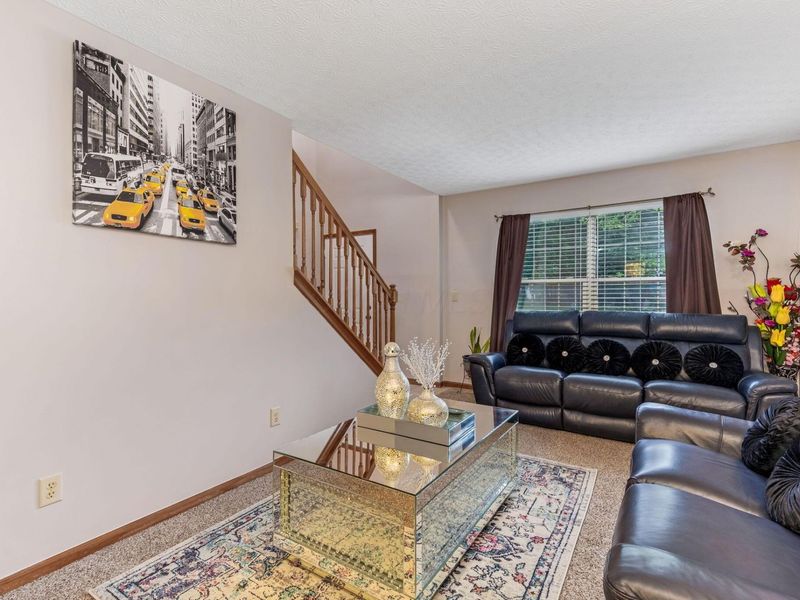 542 Bristol Drive SW, Reynoldsburg, OH 43068 Photo 10