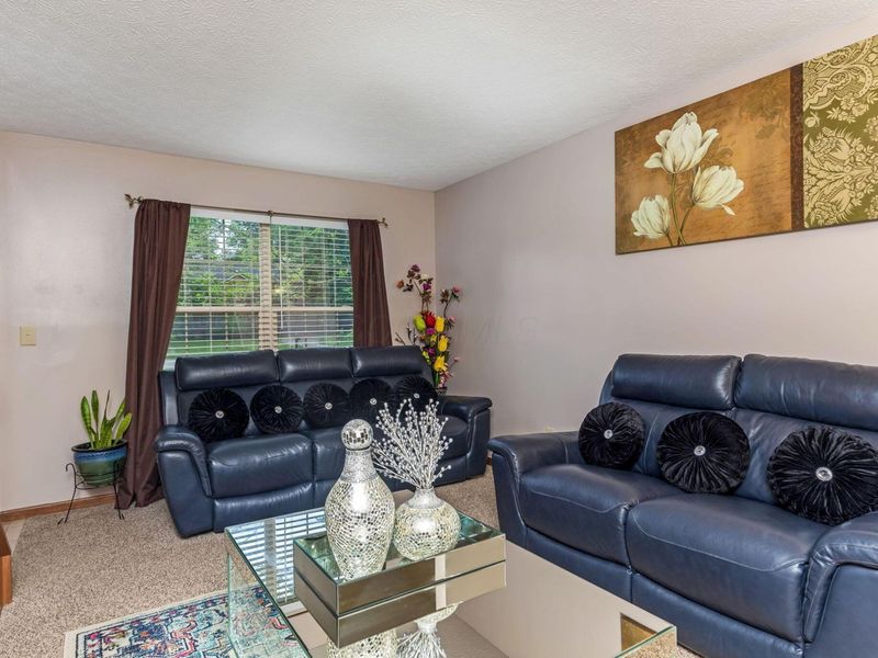 542 Bristol Drive SW, Reynoldsburg, OH 43068 Photo 11
