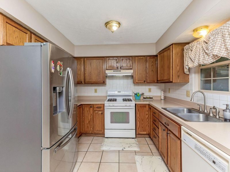542 Bristol Drive SW, Reynoldsburg, OH 43068 Photo 20