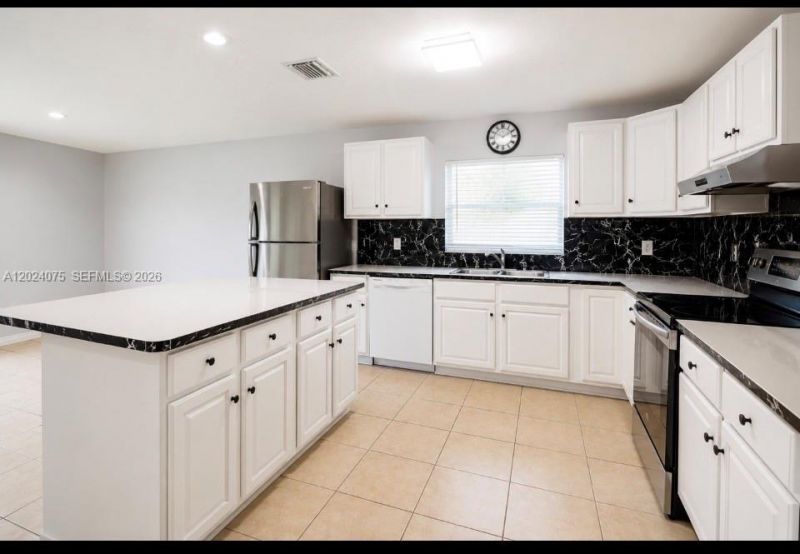 11001 SW 218th Ter , Miami, FL 33170 Photo