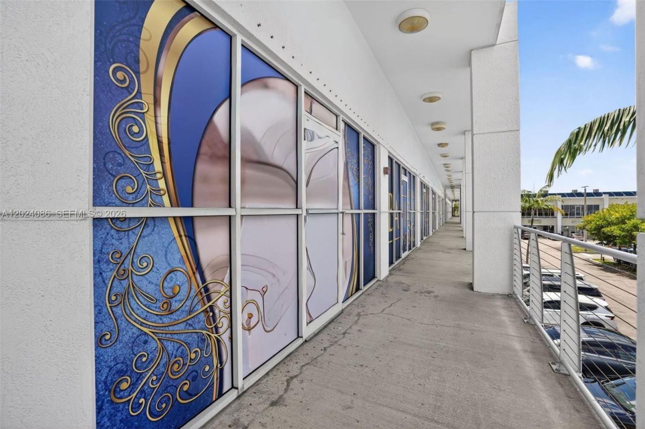 Established Banquet Hall In Cutler Bay , Cutler Bay, FL 33157 Photo