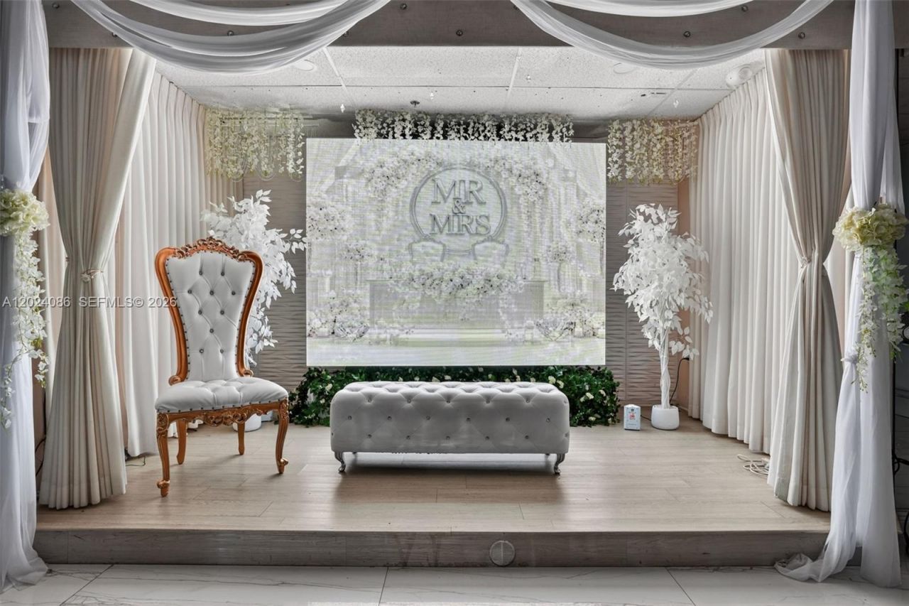 Established Banquet Hall In Cutler Bay , Cutler Bay, FL 33157 Photo
