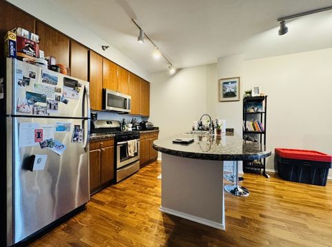 Main Photo