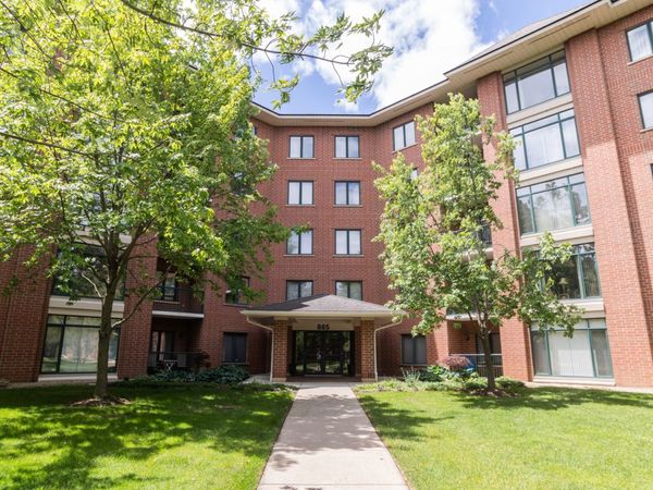 865 E 22nd Street , Unit 302, Lombard, IL 60148