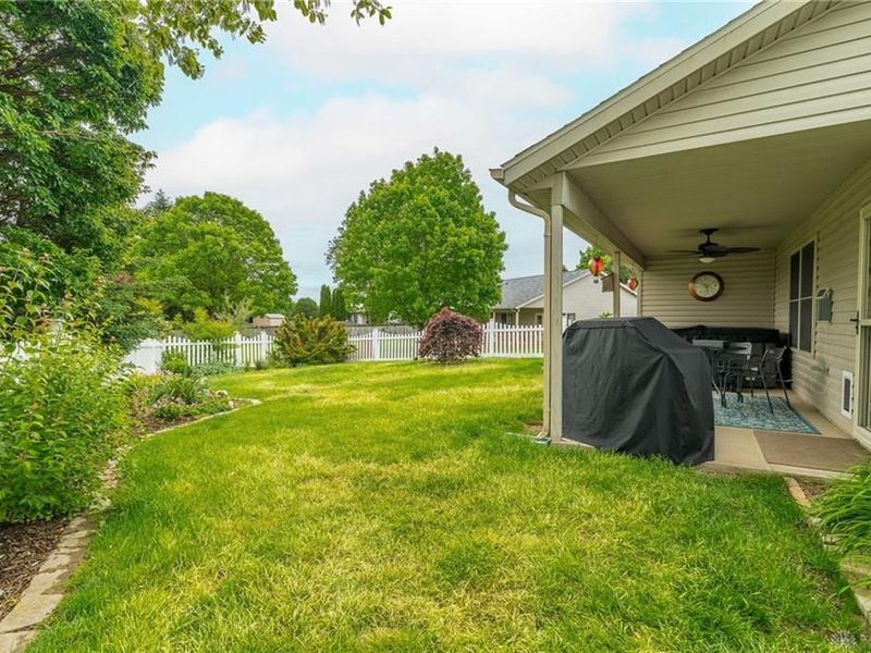 121 Warner Drive, Englewood, OH 45322 Photo 22