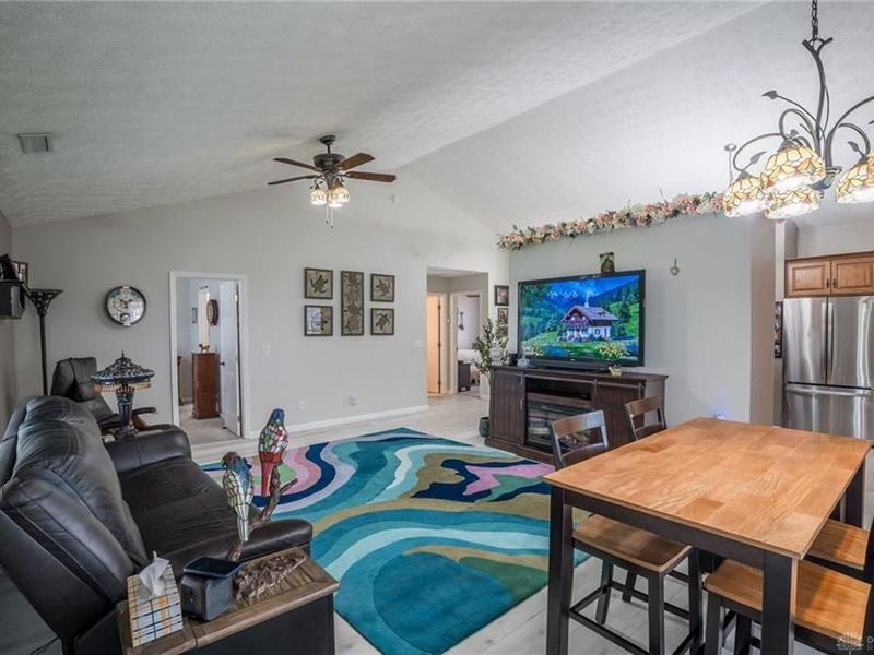 121 Warner Drive, Englewood, OH 45322 Photo 7