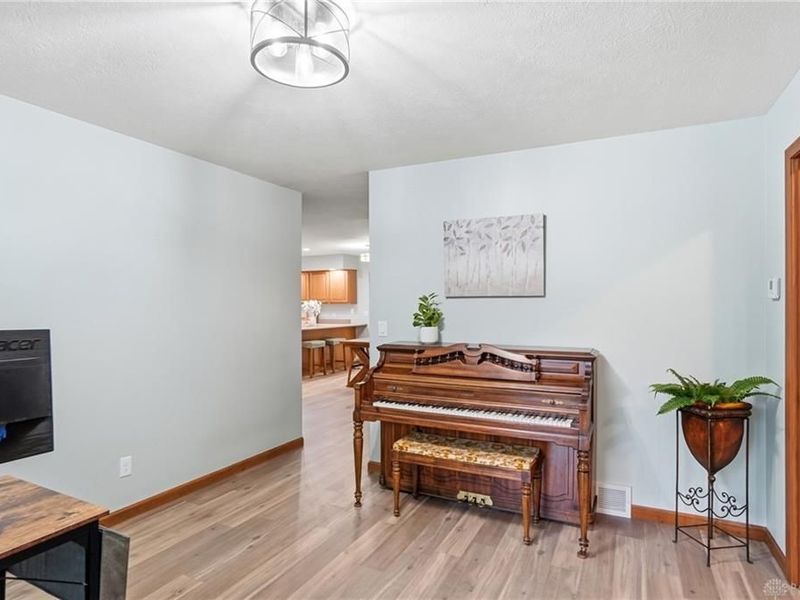 2375 Worthington Drive, Troy, OH 45373 Photo 16