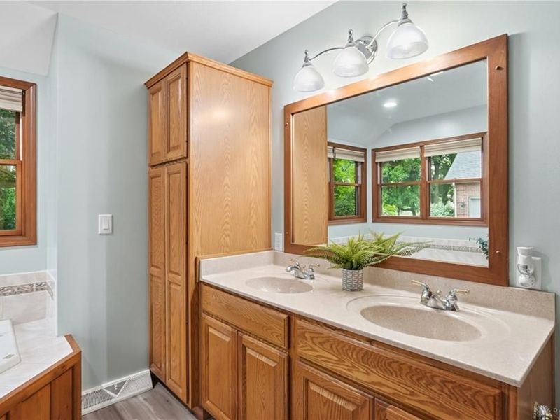 2375 Worthington Drive, Troy, OH 45373 Photo 20