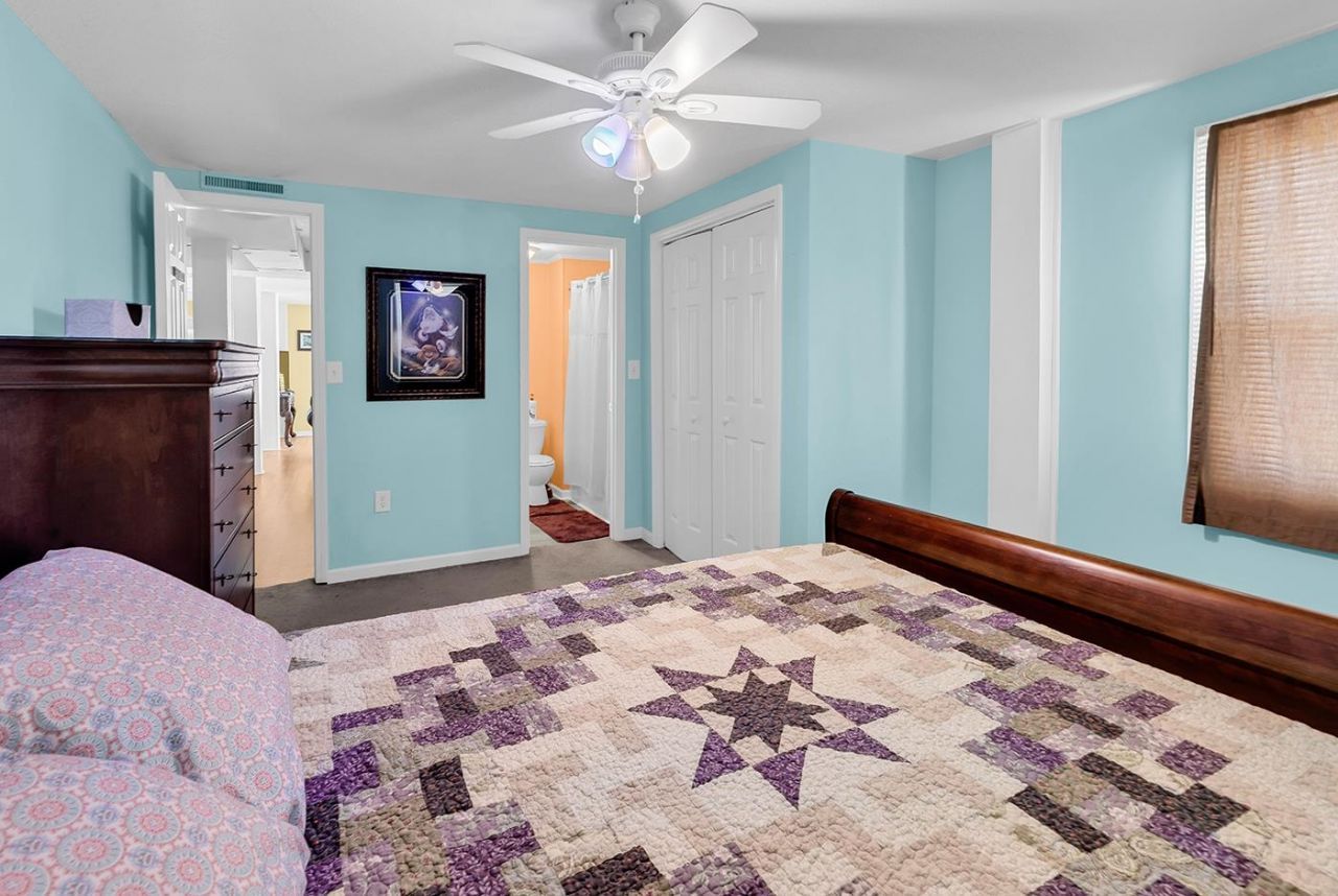 726 Juniper Dr.  Photo 12